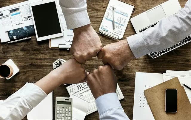 Comment choisir un logiciel de gestion adapté à votre secteur