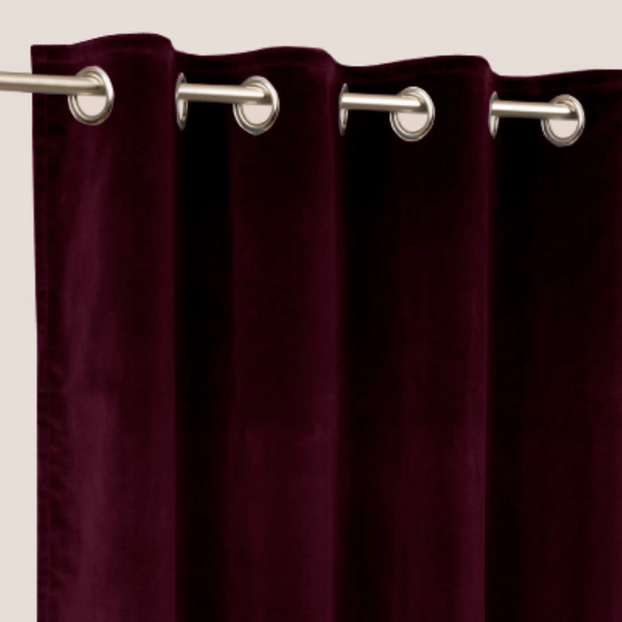 Rideaux Velours Unis Non Feu M1 - confection oeillets - fabrication en France